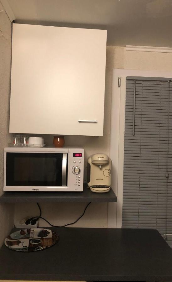 Studette Independant Avec Terrasse-Climatisation Apartman Marseille Kültér fotó