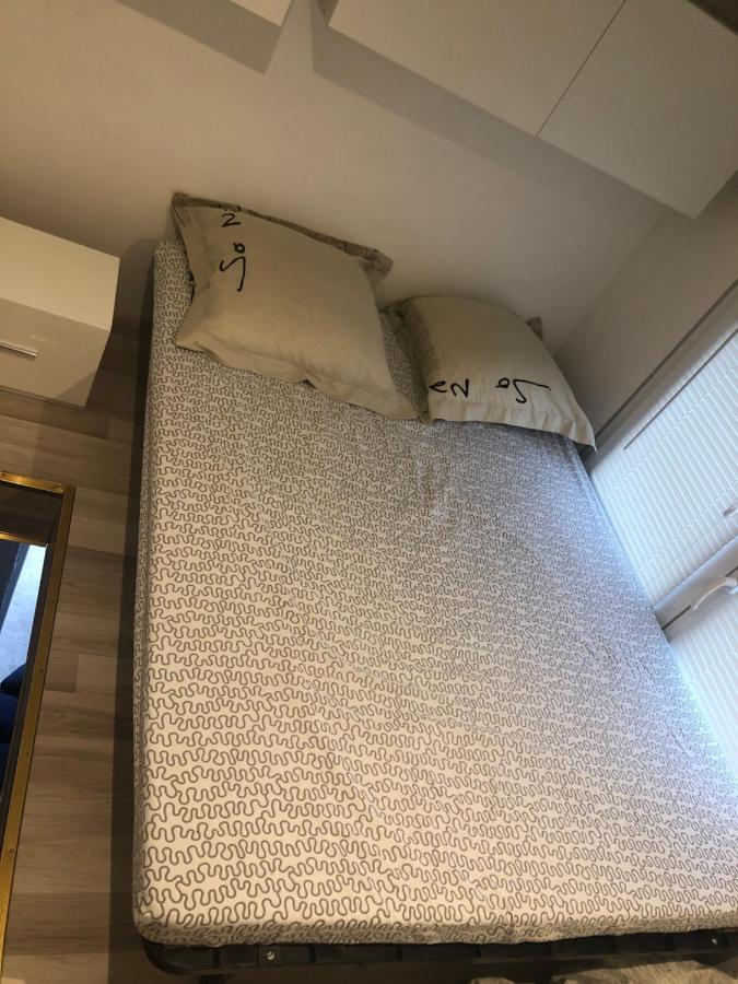 Studette Independant Avec Terrasse-Climatisation Apartman Marseille Kültér fotó